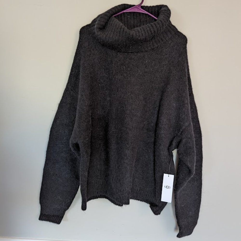 *NWT* UGG - Lylah Rollneck Sweater - Size XL